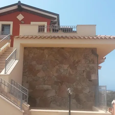 Con Terrazze Vista Mare 펜션 카스텔사르도